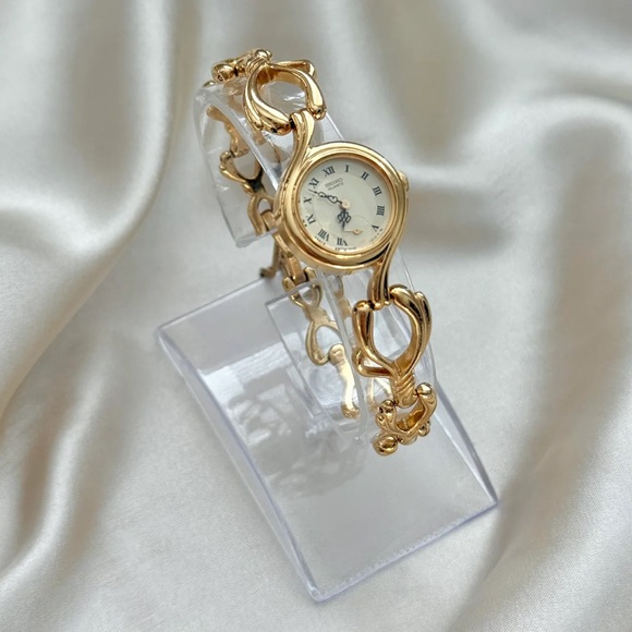 AUTHENTIC VINTAGE SEIKO GOLD WATCH